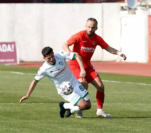 TFF 1. Lig: Ümraniyespor: 2 Bursaspor: 1