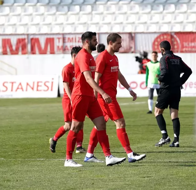 TFF 1. Lig: Ümraniyespor: 2 Bursaspor: 1