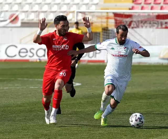 TFF 1. Lig: Ümraniyespor: 2 Bursaspor: 1
