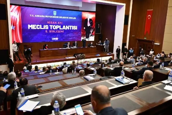 Ankara Büyükşehir Belediye Meclisi'nde 'iç tüzük' tartışması Ankara Büyükşehir Belediye Meclisi'nde 'iç tüzük' tartışması
