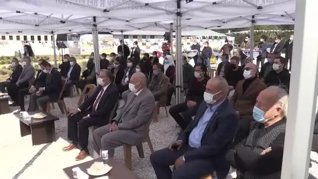 Arıcılık Akademisi'nde eğitim gören arıcılar mezun oldu Arıcılık Akademisi'nde eğitim gören arıcılar mezun oldu