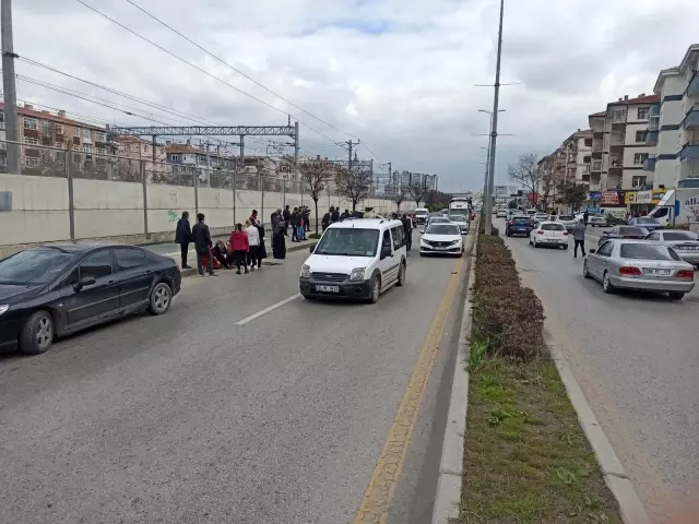 Başkent'te trafik kazası: 4 yaralı Başkent'te trafik kazası: 4 yaralı