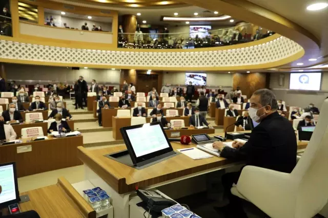 Büyükşehir Belediye Meclisi, Muhittin Böcek başkanlığında toplandı Büyükşehir Belediye Meclisi, Muhittin Böcek başkanlığında toplandı