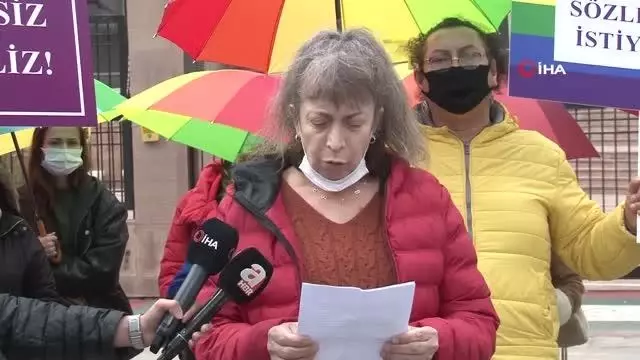 CHP lideri Kılıçdaroğlu, Fahri LGBT üyesi yapıldı CHP lideri Kılıçdaroğlu, Fahri LGBT üyesi yapıldı