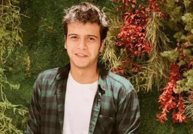 Çok Güzel Hareketler Bunlar 2 Arif neden yok, hastalandı mı? ÇGHB 2 Arif Güloğlu ne zaman geri dönecek? Hastalığı ne? Çok Güzel Hareketler Bunlar 2 Arif neden yok, hastalandı mı? ÇGHB 2 Arif Güloğlu ne zaman geri dönecek? Hastalığı ne?