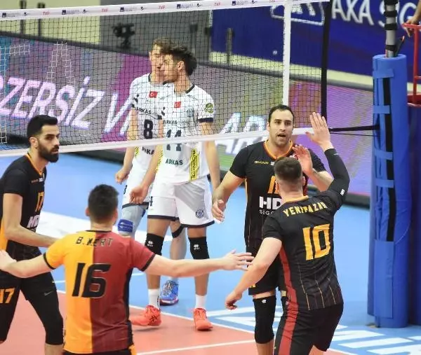 Galatasaray HDI Sigorta: 0-3 Galatasaray HDI Sigorta: 0-3