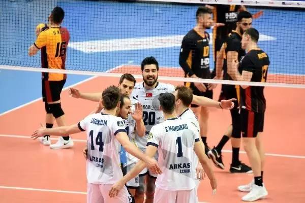 Galatasaray HDI Sigorta: 0-3 Galatasaray HDI Sigorta: 0-3