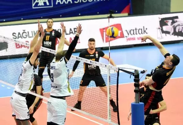 Galatasaray HDI Sigorta: 0-3 Galatasaray HDI Sigorta: 0-3