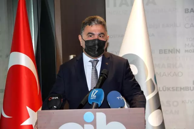 Hazırgiyim ve konfeksiyon sektöründe ihracatın yıldızları ödüllerine kavuştu