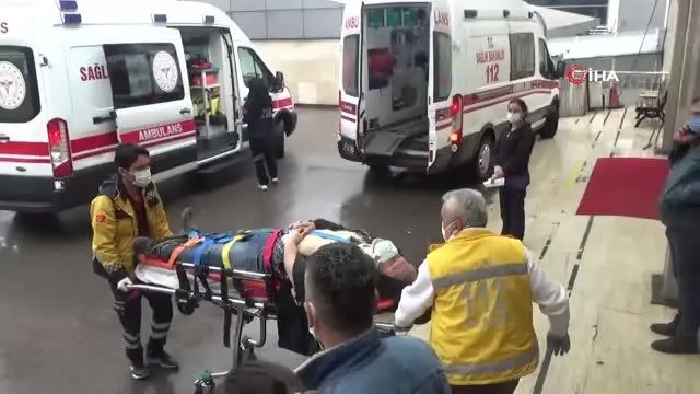 Kazada ağır yaralanan yolcu kurtarılamadı Kazada ağır yaralanan yolcu kurtarılamadı