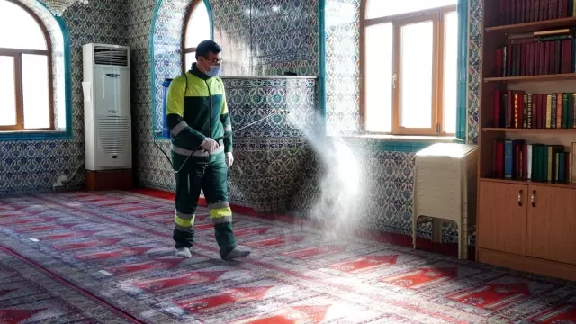 Keçiören, Ramazan'a gül kokulu camilerle girecek Keçiören, Ramazan'a gül kokulu camilerle girecek