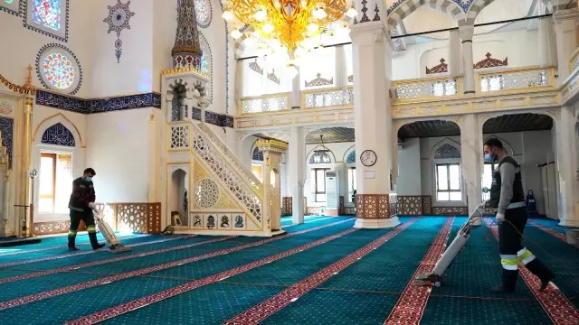 Keçiören, Ramazan'a gül kokulu camilerle girecek Keçiören, Ramazan'a gül kokulu camilerle girecek