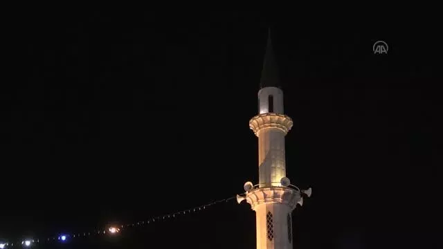 Kerkük'te ilk teravih namazı kılındı Kerkük'te ilk teravih namazı kılındı