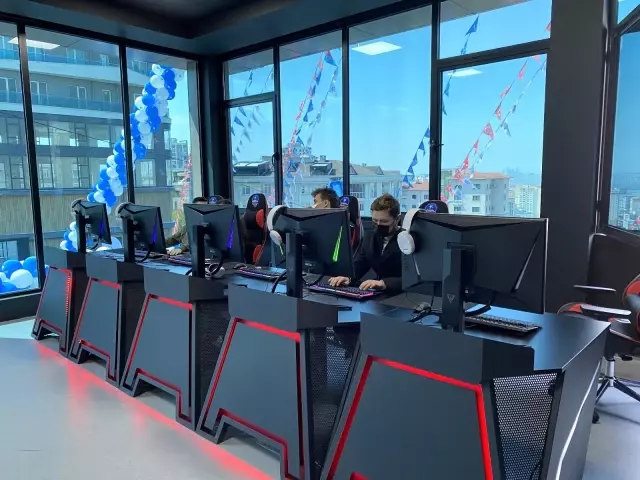 Küçükçekmece'de ESPOR merkezi açıldı Küçükçekmece'de ESPOR merkezi açıldı