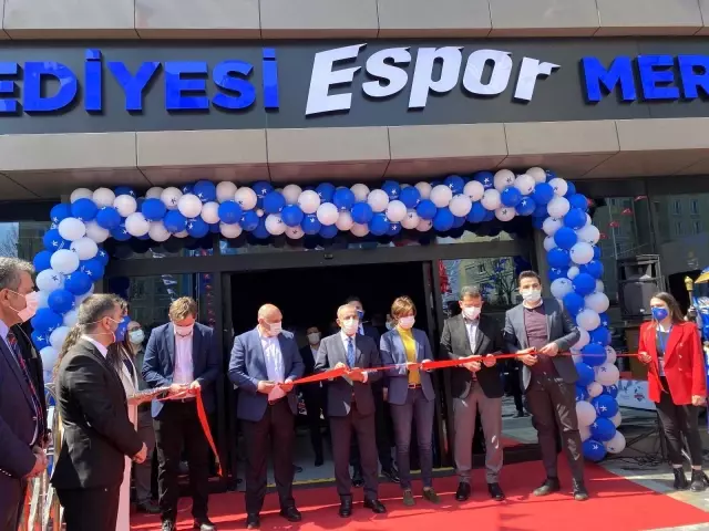 Küçükçekmece'de ESPOR merkezi açıldı Küçükçekmece'de ESPOR merkezi açıldı