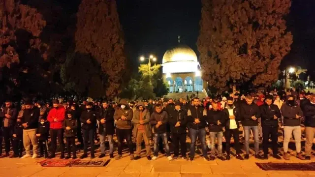 - Mescid-i Aksa'da ilk teravih namazı kılındı - Mescid-i Aksa'da ilk teravih namazı kılındı