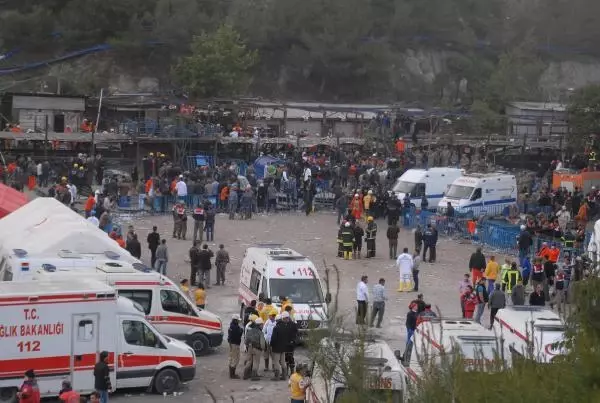 Son dakika haberleri! MANİSA SOMA DAVASINDA 4 SANIK İÇİN YARGILAMA YENİDEN BAŞLIYOR Son dakika haberleri! MANİSA SOMA DAVASINDA 4 SANIK İÇİN YARGILAMA YENİDEN BAŞLIYOR