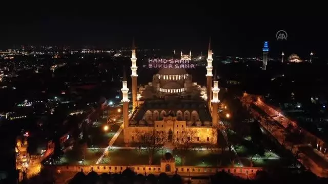 Süleymaniye Camisi, Kovid-19 nedeniyle ramazanı sessiz karşıladı Süleymaniye Camisi, Kovid-19 nedeniyle ramazanı sessiz karşıladı