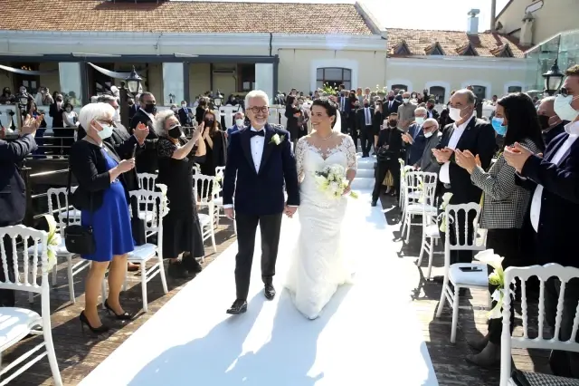 Turgay Erdem ve Zeynep Terzioğlu evlendi Turgay Erdem ve Zeynep Terzioğlu evlendi