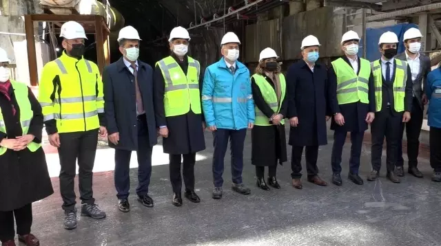 Son dakika 3. sayfa: Ulaştırma ve Altyapı Bakanı Adil Karaismailoğlu'ndan Kanal İstanbul projesine ilişkin açıklama Son dakika 3. sayfa: Ulaştırma ve Altyapı Bakanı Adil Karaismailoğlu'ndan Kanal İstanbul projesine ilişkin açıklama