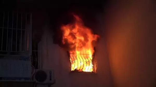 Son dakika haberi | YANGINDAN KOMŞUSU KURTARDI Son dakika haberi | YANGINDAN KOMŞUSU KURTARDI