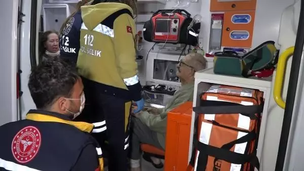 Son dakika haberi | YANGINDAN KOMŞUSU KURTARDI Son dakika haberi | YANGINDAN KOMŞUSU KURTARDI