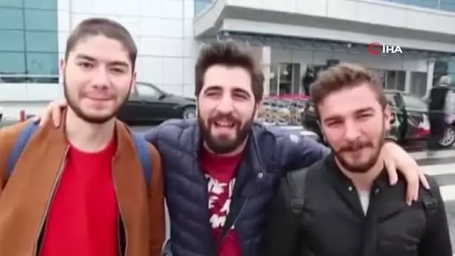 Yasa dışı bahis sitesi reklamı yapan 'Kafalar' grubuna 10 ay hapis cezası kararı Yasa dışı bahis sitesi reklamı yapan 'Kafalar' grubuna 10 ay hapis cezası kararı