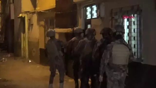 Son dakika haberi! ADANA'DA DEAŞ OPERASYONU: 7 GÖZALTI Son dakika haberi! ADANA'DA DEAŞ OPERASYONU: 7 GÖZALTI