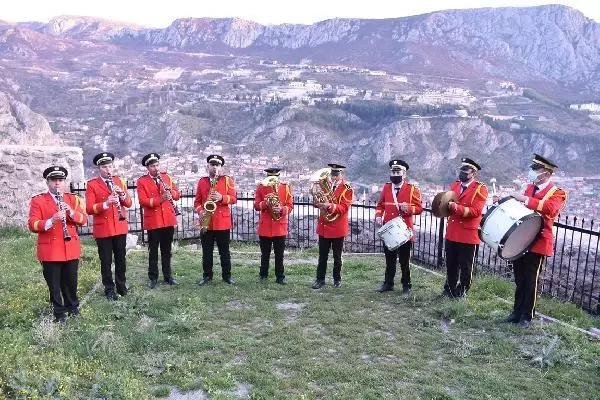 Amasya'da 157 yıllık ramazan geleneği yaşatılıyor Amasya'da 157 yıllık ramazan geleneği yaşatılıyor