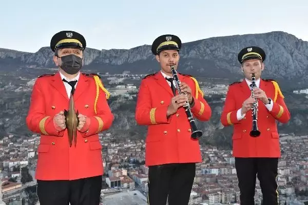 Amasya'da 157 yıllık ramazan geleneği yaşatılıyor Amasya'da 157 yıllık ramazan geleneği yaşatılıyor