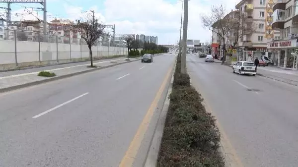 Son dakika haberleri... Ankara'da kaza sonrası yaklaşık 200 metre dönerek sürüklenen otomobil kamerada Son dakika haberleri... Ankara'da kaza sonrası yaklaşık 200 metre dönerek sürüklenen otomobil kamerada
