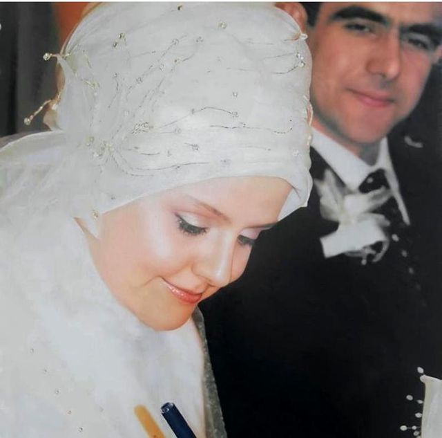 bakan selcuk evlilik yil donumunu boyle kutla 4 14062187 o