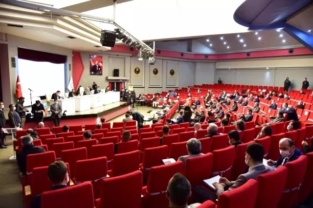 Büyükşehirin 2020 yılı faaliyetleri takdir topladı Büyükşehirin 2020 yılı faaliyetleri takdir topladı