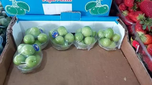Eriğin tanesi 2 liradan satılıyor Eriğin tanesi 2 liradan satılıyor