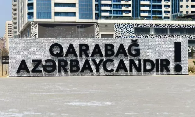 - Ermenistan ordusundan ele geçirilen askeri araçlar Askeri Ganimet Parkı'nda sergileniyor - Ermenistan ordusundan ele geçirilen askeri araçlar Askeri Ganimet Parkı'nda sergileniyor
