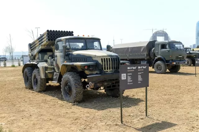 - Ermenistan ordusundan ele geçirilen askeri araçlar Askeri Ganimet Parkı'nda sergileniyor - Ermenistan ordusundan ele geçirilen askeri araçlar Askeri Ganimet Parkı'nda sergileniyor