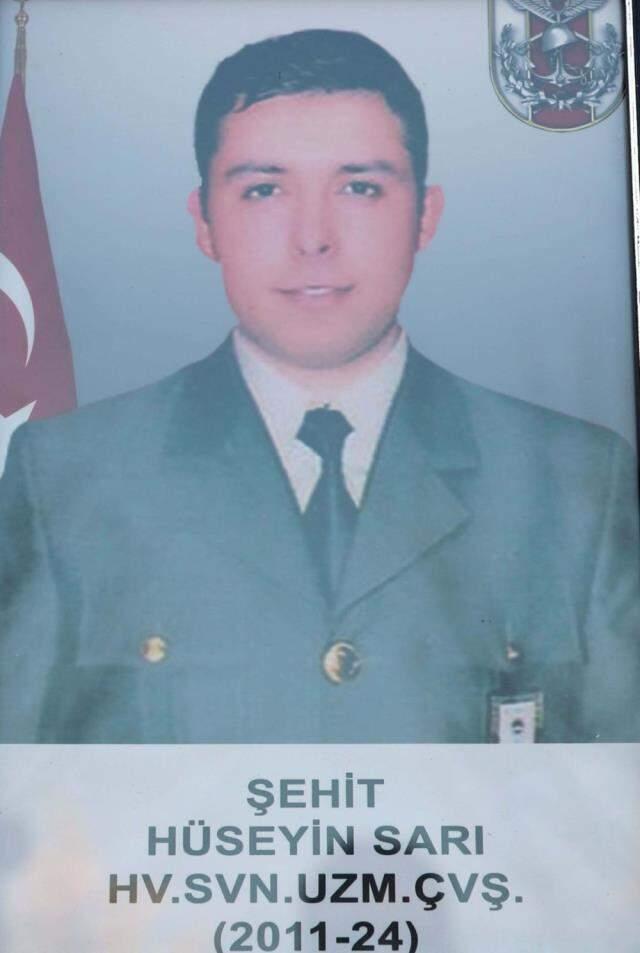 Gara şehidinin silahı Diyarbakır'da yakalanan PKK'lı teröristin üzerinde bulundu Gara şehidinin silahı Diyarbakır'da yakalanan PKK'lı teröristin üzerinde bulundu
