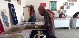 Hasköy'de açılan filografi kursu kadınlardan ilgi görüyor