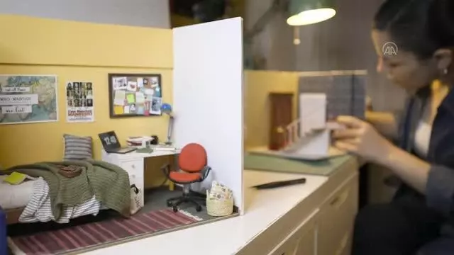 Hayallerindeki dünyayı mini boyutla yeniden canlandırıyor (1) Hayallerindeki dünyayı mini boyutla yeniden canlandırıyor (1)