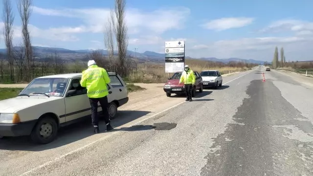 Hisarcık'ta emniyet kemeri uygulaması Hisarcık'ta emniyet kemeri uygulaması
