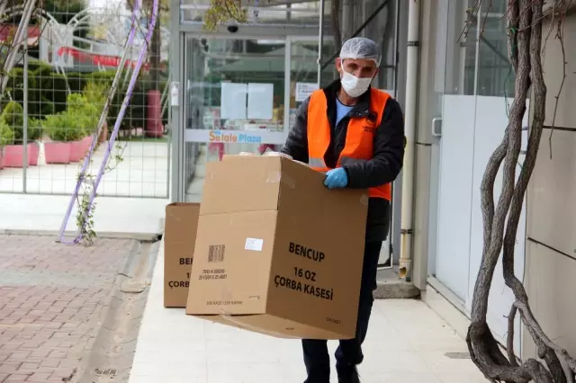 İftar sofraları Yunusemre'yle bereketleniyor İftar sofraları Yunusemre'yle bereketleniyor