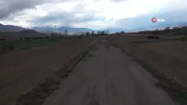 İlk yerli ve milli uçakların iniş yaptığı havaalanı yeniden faaliyete geçiyor İlk yerli ve milli uçakların iniş yaptığı havaalanı yeniden faaliyete geçiyor