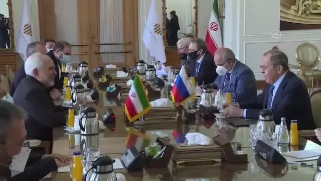Son dakika! İran Dışişleri Bakanı Zarif ile Rus mevkidaşı Lavrov Tahran'da nükleer anlaşmayı görüştü Son dakika! İran Dışişleri Bakanı Zarif ile Rus mevkidaşı Lavrov Tahran'da nükleer anlaşmayı görüştü