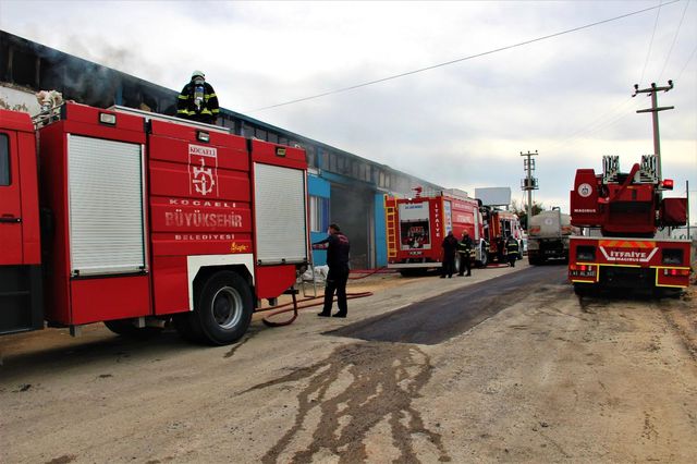 maden kimyasallari bulunan depo alevlere tesl 14064214 o