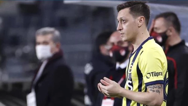 Mesut Özil donates 100.000 Euros to Red Crescent's Ramadan campaign