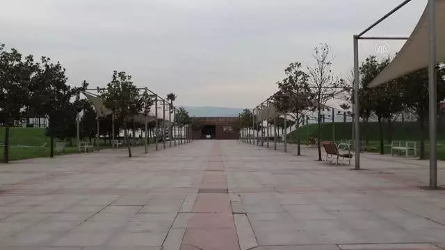 Ramazan ayı bu yıl koronavirüs gölgesinde buruk geçiyor Ramazan ayı bu yıl koronavirüs gölgesinde buruk geçiyor