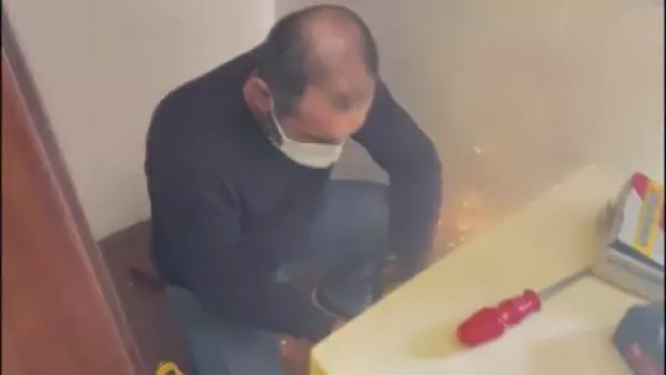 SEDAT PEKER'İN VİLLASINDAKİ KASANIN AÇILMA GÖRÜNTÜLERİ SEDAT PEKER'İN VİLLASINDAKİ KASANIN AÇILMA GÖRÜNTÜLERİ