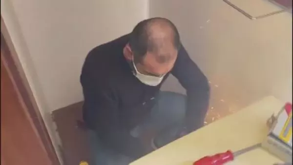 SEDAT PEKER'İN VİLLASINDAKİ KASANIN AÇILMA GÖRÜNTÜLERİ SEDAT PEKER'İN VİLLASINDAKİ KASANIN AÇILMA GÖRÜNTÜLERİ