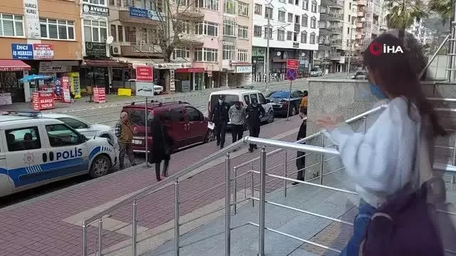 14 yaşındaki kız çocuğunun uygunsuz fotoğrafını çeken şahıs tutuklandı 14 yaşındaki kız çocuğunun uygunsuz fotoğrafını çeken şahıs tutuklandı