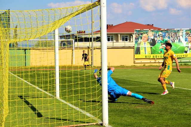 3 lig darica genclerbirligi 0 yozgatspor 2 5 14066504 o
